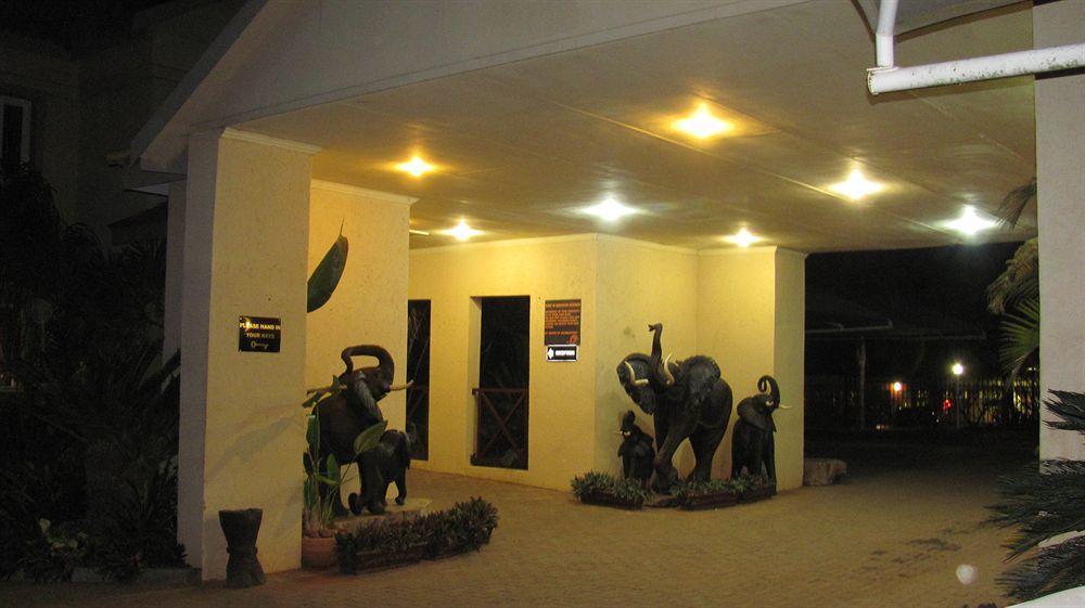 Ivory Tusk Lodge Tzaneen Exterior foto